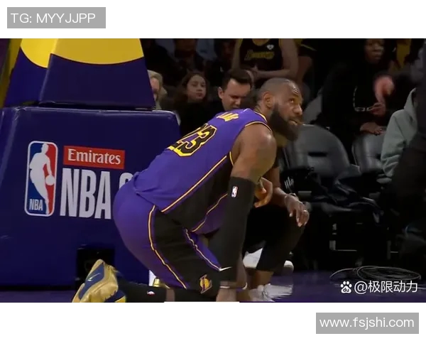 詹姆斯：从篮球场上的传奇到全球文化现象的多元影响力解析