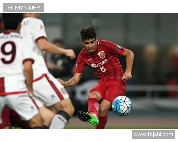 孙兴O的足球传奇之路：从青涩少年到世界顶级球星的成长故事